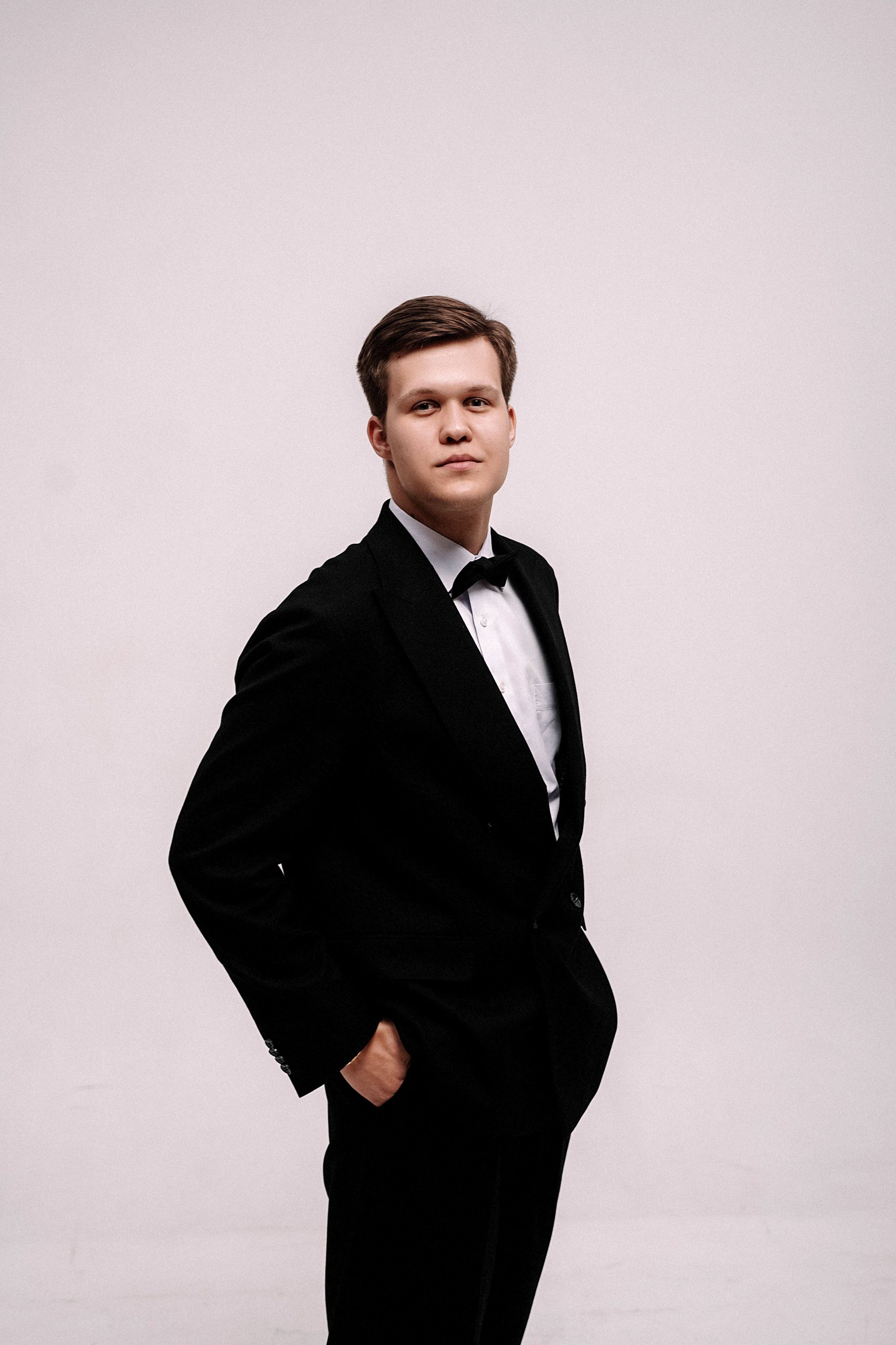 Андрей Махоткин